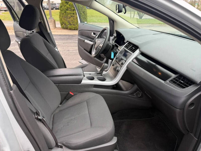 2012 Ford Edge SE