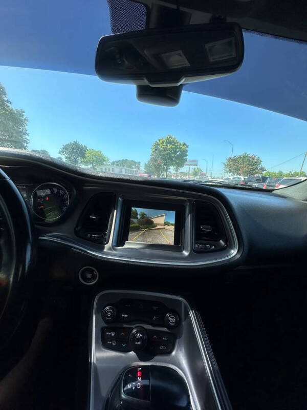 2020 Dodge Challenger SXT