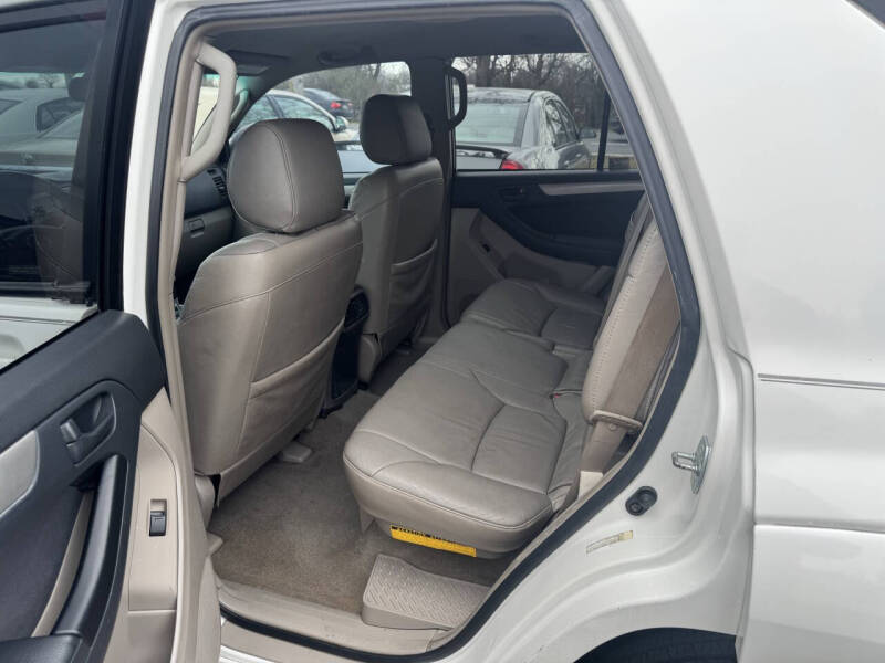 2004 Toyota 4Runner SR5