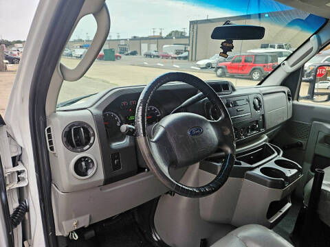 2014 Ford E-Series E-150