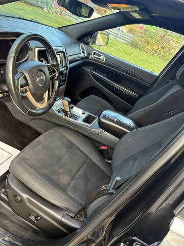 2017 Jeep Grand Cherokee Laredo