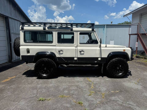 1990 Land Rover Defender