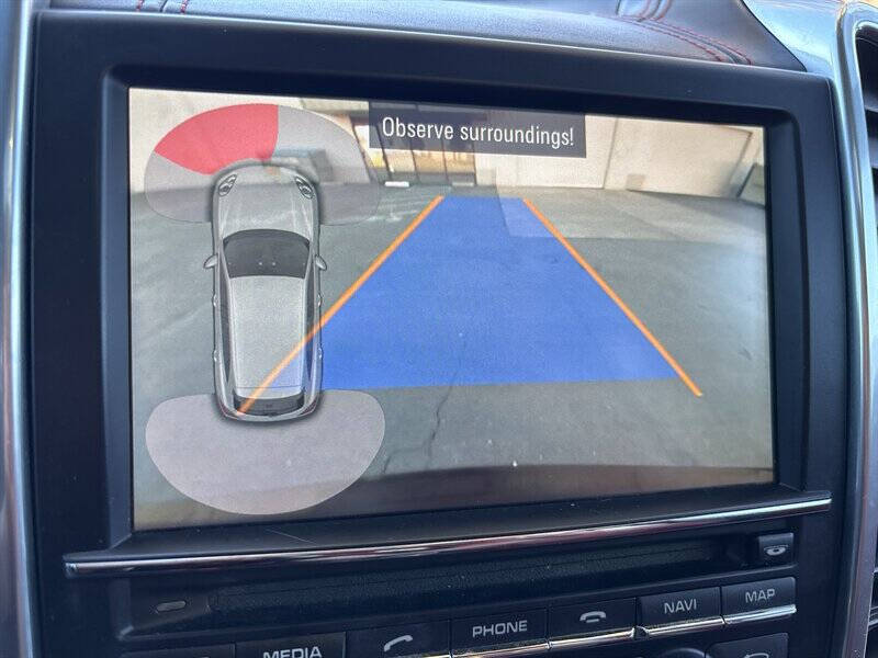 2016 Porsche Cayenne GTS