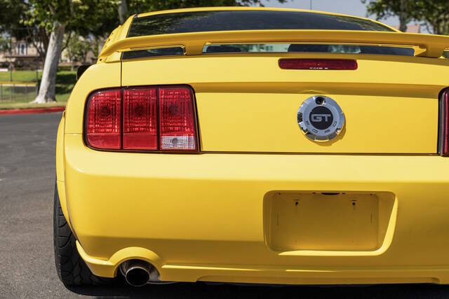 2006 Ford Mustang GT Premium