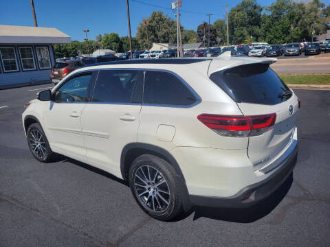 2018 Toyota Highlander SE