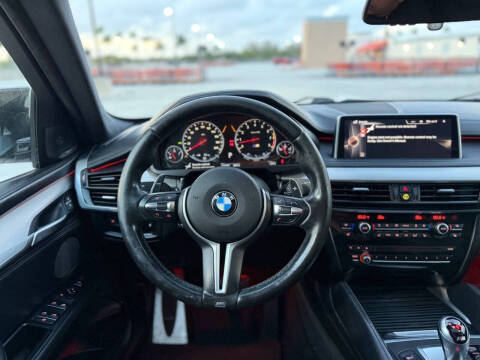 2016 BMW X6 M