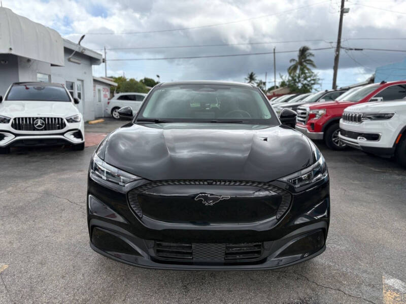 2024 Ford Mustang Mach-E Select