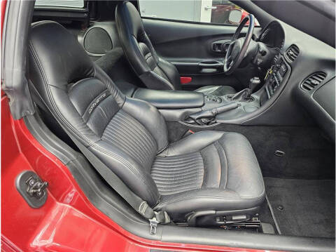 2004 Chevrolet Corvette