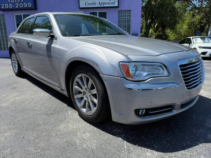 2013 Chrysler 300 C