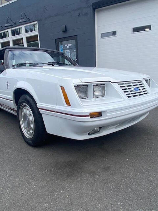 1984 Ford Mustang GT