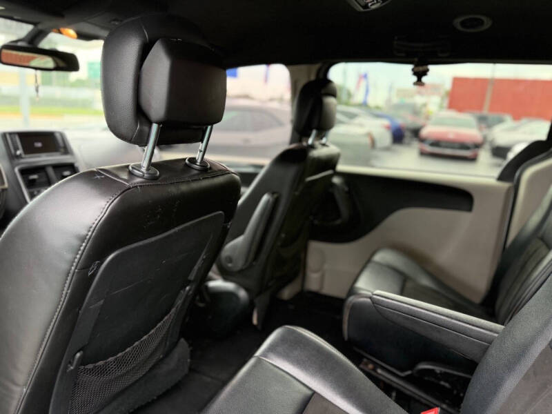 2020 Dodge Grand Caravan SXT