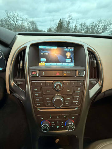 2012 Buick Verano Leather Group