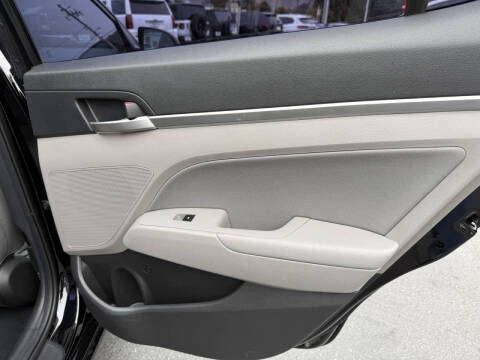 2020 Hyundai Elantra