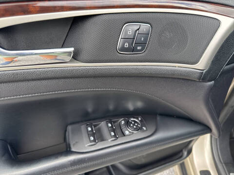 2017 Lincoln MKZ Select