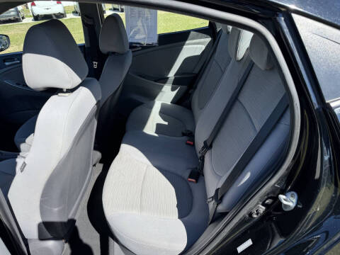 2017 Hyundai Accent SE