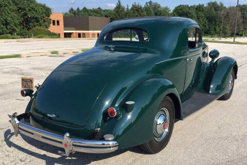 1937 Packard 120