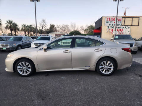 2013 Lexus ES 300h