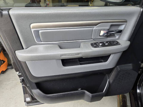 2016 RAM 1500 Big Horn