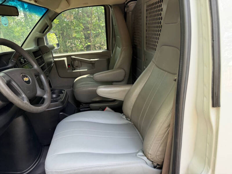 2017 Chevrolet Express 2500