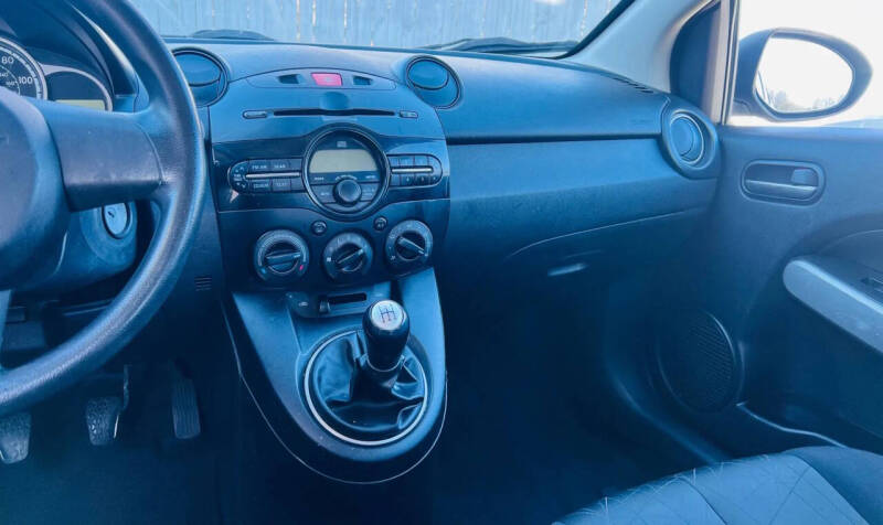 2012 Mazda MAZDA2 Sport