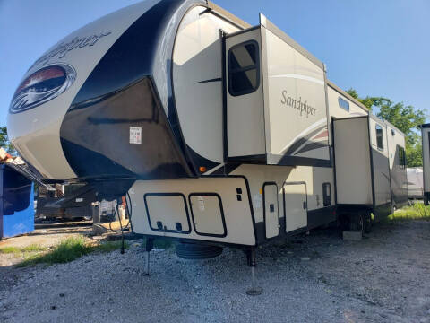 2017 Forest River Sandpiper 372LOK