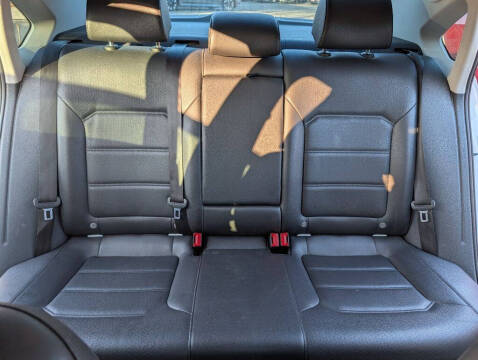 2018 Volkswagen Passat 2.0T S