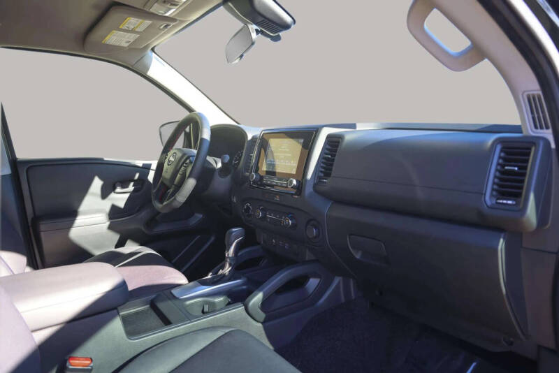 2022 Nissan Frontier