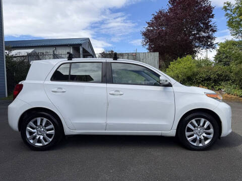 2009 Scion xD