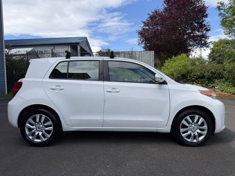 2009 Scion xD