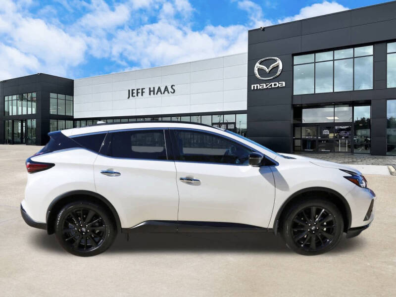 2024 Nissan Murano SV