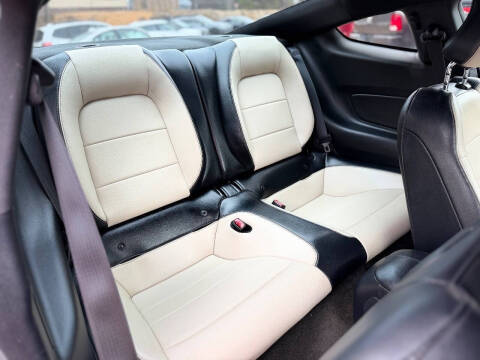 2015 Ford Mustang EcoBoost Premium