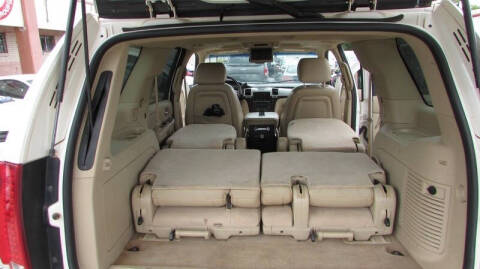 2010 Cadillac Escalade Luxury