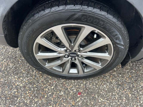 2019 Lincoln Nautilus Select