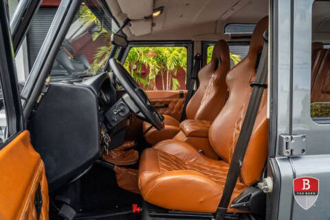 1987 Land Rover Defender