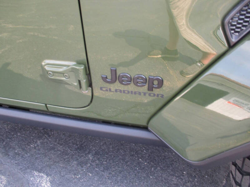 2021 Jeep Gladiator Willys