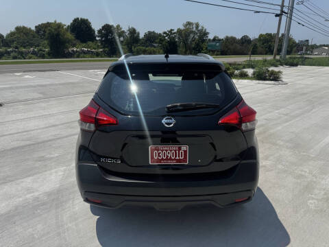 2018 Nissan Kicks S