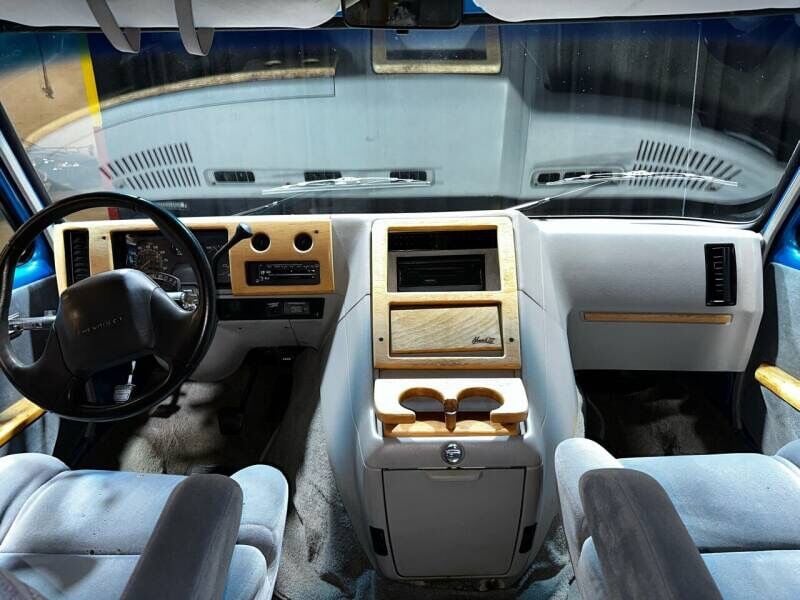 1993 Chevrolet Chevy Van 51