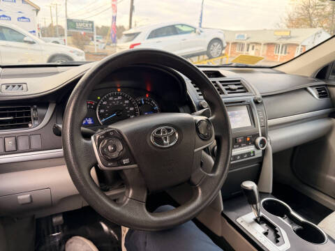 2014 Toyota Camry LE