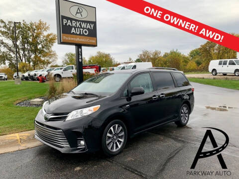 2020 Toyota Sienna for sale at PARKWAY AUTO in Hudsonville MI