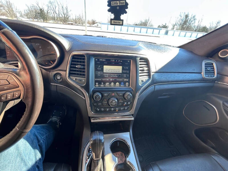 2017 Jeep Grand Cherokee Summit