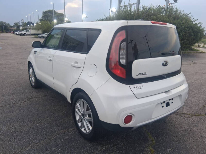 2018 Kia Soul +