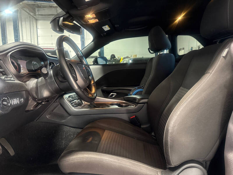 2022 Dodge Challenger SXT