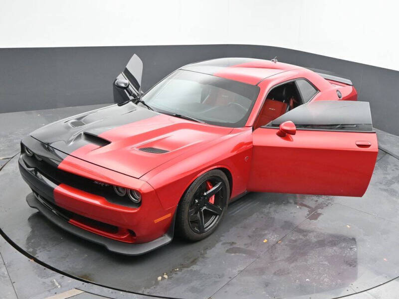 2016 Dodge Challenger SRT Hellcat