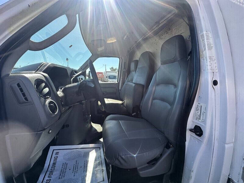 2015 Ford E-Series