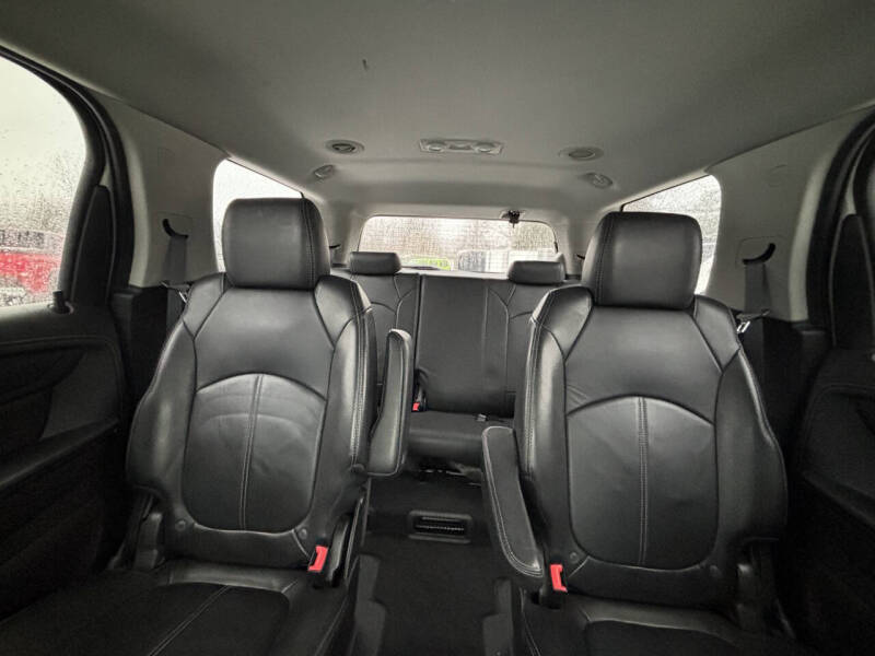 2014 GMC Acadia SLT1's photo