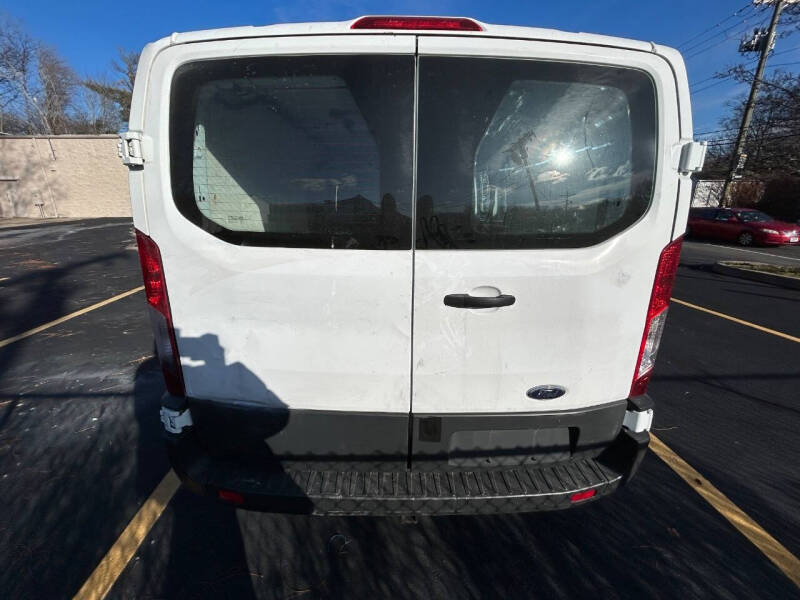 2017 Ford Transit 250