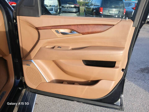 2016 Cadillac Escalade Platinum