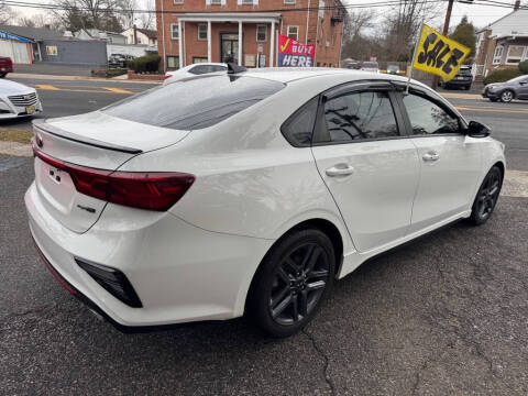 2020 Kia Forte GT Line