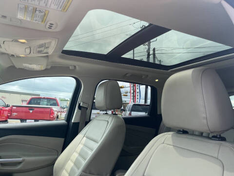 2017 Ford Escape Titanium