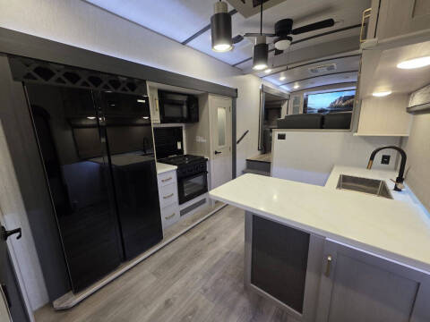 2024 Forest River Heritage Glen 36FL